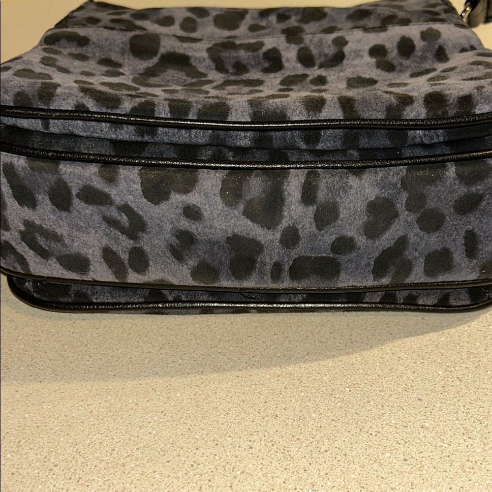 Kate Spade Black and Gray Leopard Small Bag EUC - Picture 8 of 11